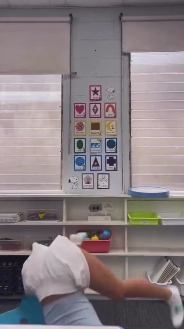 😱😱😱 #maestra #caida #bonitas #donaldtrump